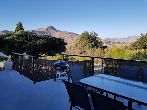 Clarens Escape Apartment Exterior photo
